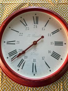 Large 50cm Thomas Kent Wall Clock. Vintage style. Working Perfectly