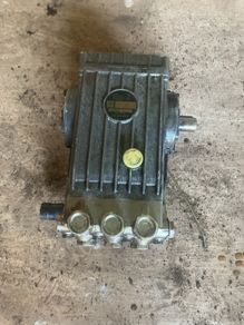 Interpump washer