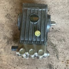 Interpump washer