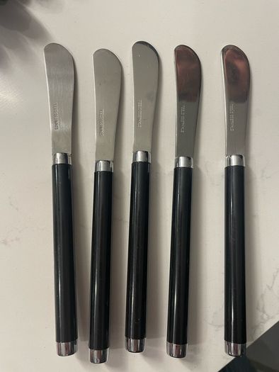 Vintage-style Napoli 18/8 stainless steel cutlery set