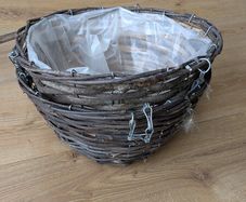 Plant hanging basket