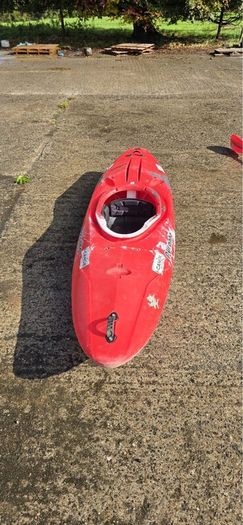 Karnali Kayak Size (M) + Paddle