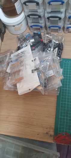 Electronics kit