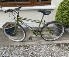 mountain bike medium size