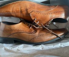 Dice men's shoes light brown- worn once