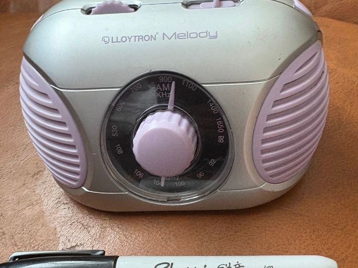 Lloytron Radio n722