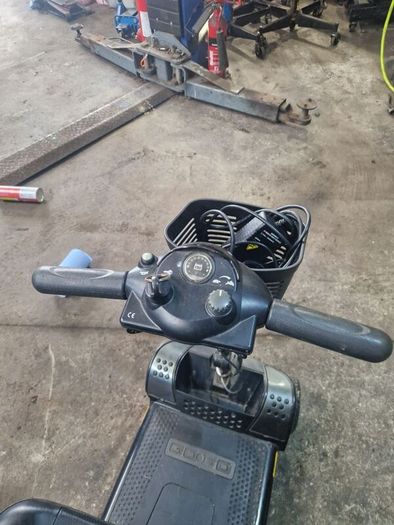Go Go Elite Traveller Mobility scooter