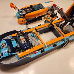 Lego City - 7+ - Research Boat & Submarine