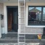 Two piece extendable ladder Image 3