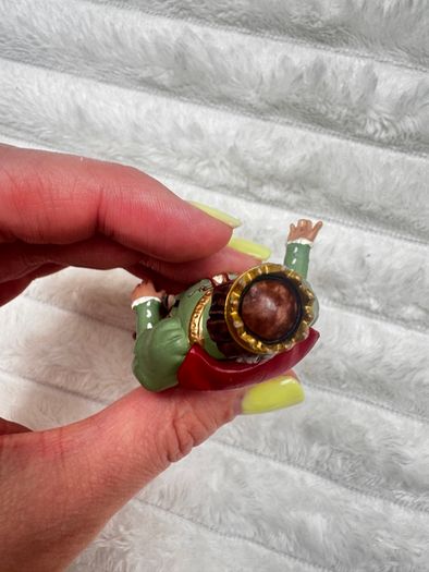 Vintage 2002 Papo Figurine Medieval Royal King Collectible Figure approx. 9 cm. Used Please see photos