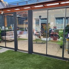 Sliding Doors