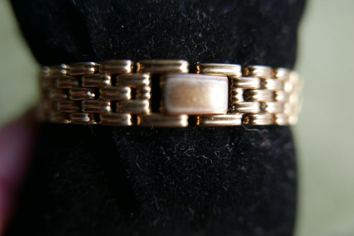 Vintage Pulsar Watch Gold Tone Bracelet , works well