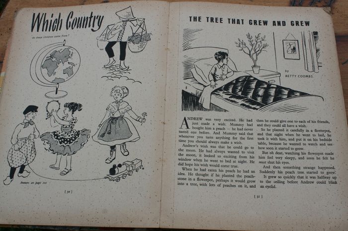Merry-Go-Round : Stories for the younger girl & boy (1950's)