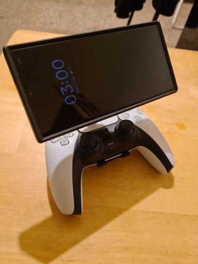 Sony DualSense phone magsafe holder