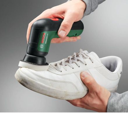 Bosch Electric Cleaning Brush UniversalBrush, 3.6 V integrated battery