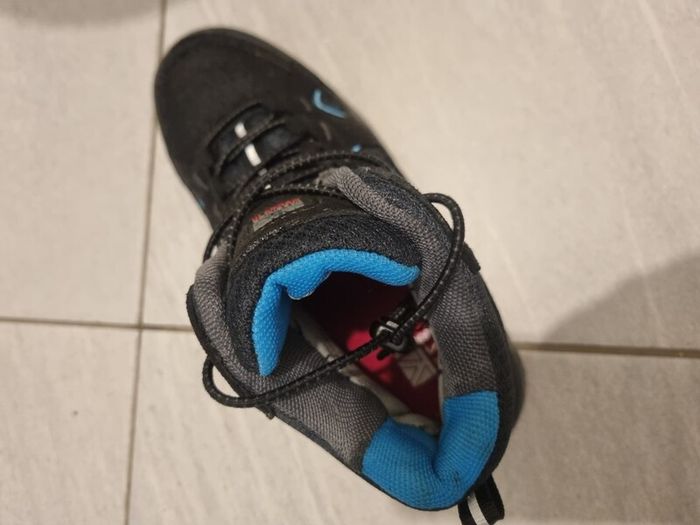 mount waterproof walking boots children