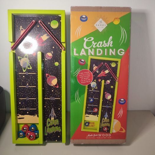 Classic Vintage The Games Club Crash Landing Wood Tabletop Skill Pushing Game 2016 approx 34 cms