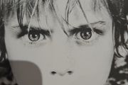 U2 - War.