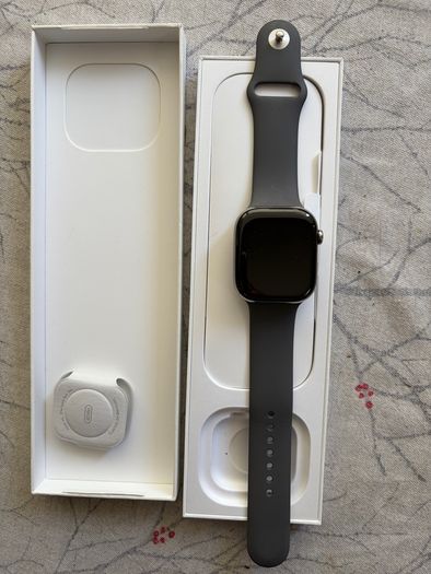 Apple watch series 10 titanium sapphire