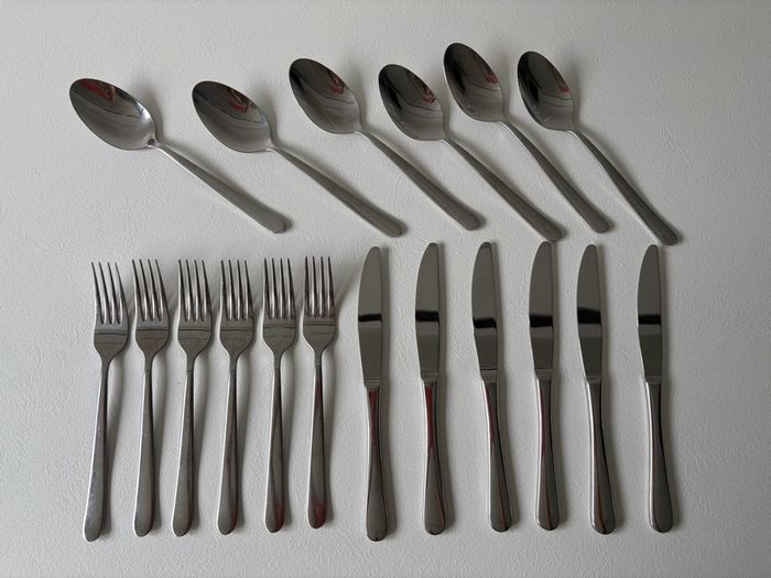 cutlery set 18 pcs.