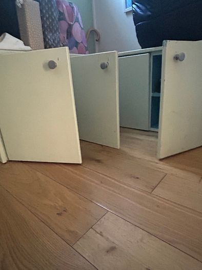 Free corner wooden storage unit