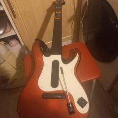 Ps3 guitar hero 5 guitar only No dongle