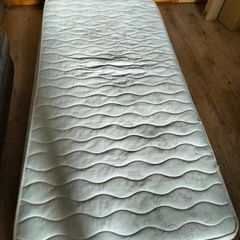 Single mattress