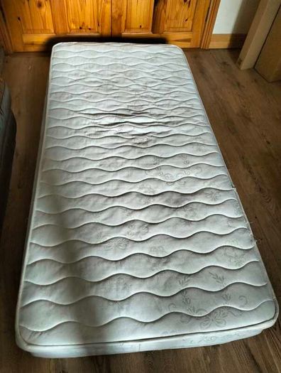 Single mattress