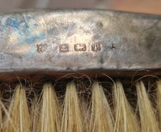 Rough Estimate of 35/40 grams of Antique Silver Brushes and Leather Case