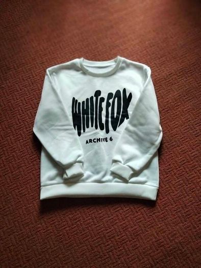 Bnwt Sweatshirt