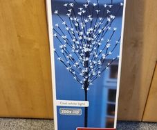 led tree