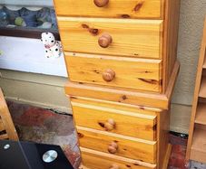 Bedside lockers