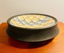 Original Peter Meanley Post-Modern Geometric studio ceramic bowl