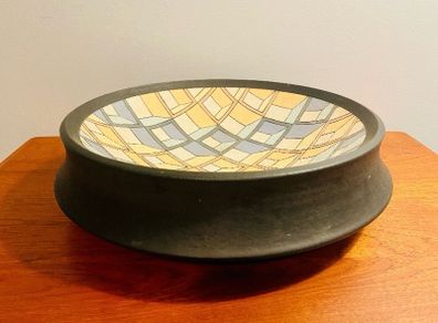 Original Peter Meanley Post-Modern Geometric studio ceramic bowl