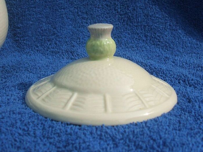 BELLEEK 'THISTLE' COOKIE JAR (7th Mark) - a lovely parian ware jar complete with lid (c.1980's)