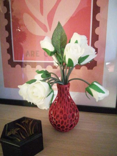 Voronoi style 3D printed decorative vase
