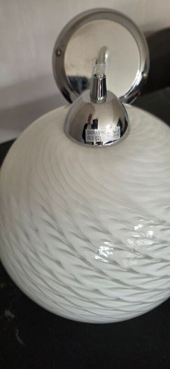 Glass light fitting