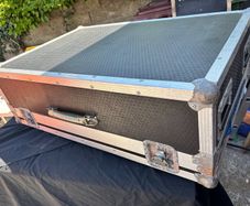 Yamaha LS9 Mixer