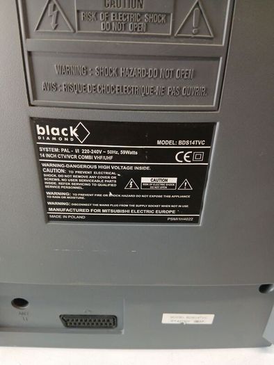 Black diamond crt/vhs combo