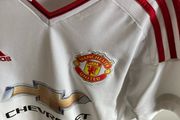 Manchester United top jersey