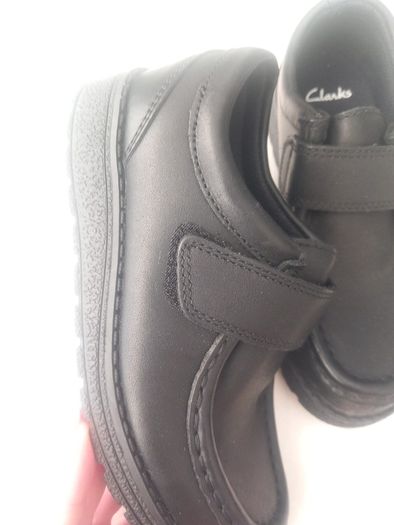 clarks kids shoes uk 10