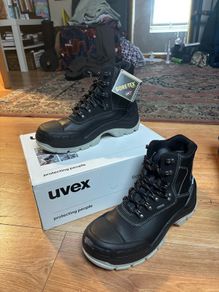 Uvex Gore-Tex Work Boots Size 7 (41)