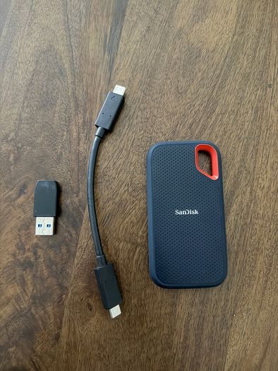 Sandisk 2Tb Extreme Portable Ssd External Drive,  Up To 1050 Mb/S Read, 1,000Mb/S Write,  Usb-C,