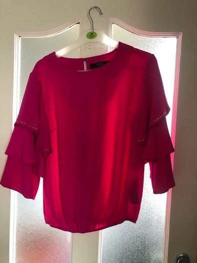 Ladies stunning top size 12