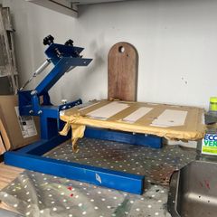 Screen printing press machine