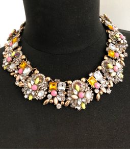 statement necklace