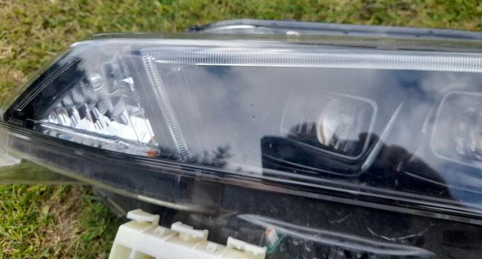 Genuine Nissan Leaf Passenger Side LED Headlight