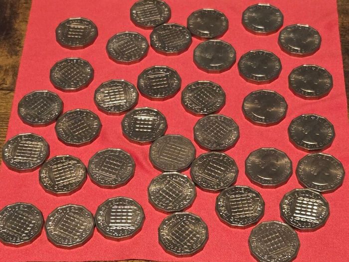 1967 Elizabeth II Brass Threepence 36pcs.