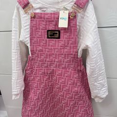 Fendi 2 pieces girls set 6/7yes