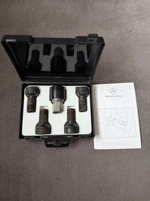 Mercedes Wheel Locks